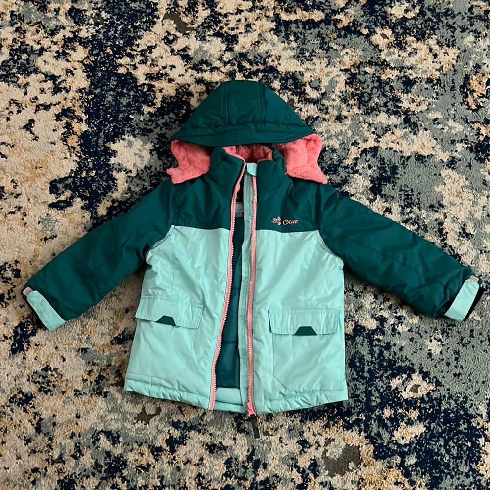 Girl’s snow jacket